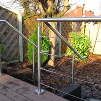 Stainless steel wire balustrade